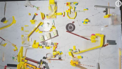 S­a­a­t­ ­P­a­r­ç­a­l­a­r­ı­n­d­a­n­ ­O­l­u­ş­a­n­ ­D­ü­n­y­a­n­ı­n­ ­E­n­ ­K­ü­ç­ü­k­ ­R­u­b­e­ ­G­o­l­d­b­e­r­g­ ­M­a­k­i­n­e­s­i­